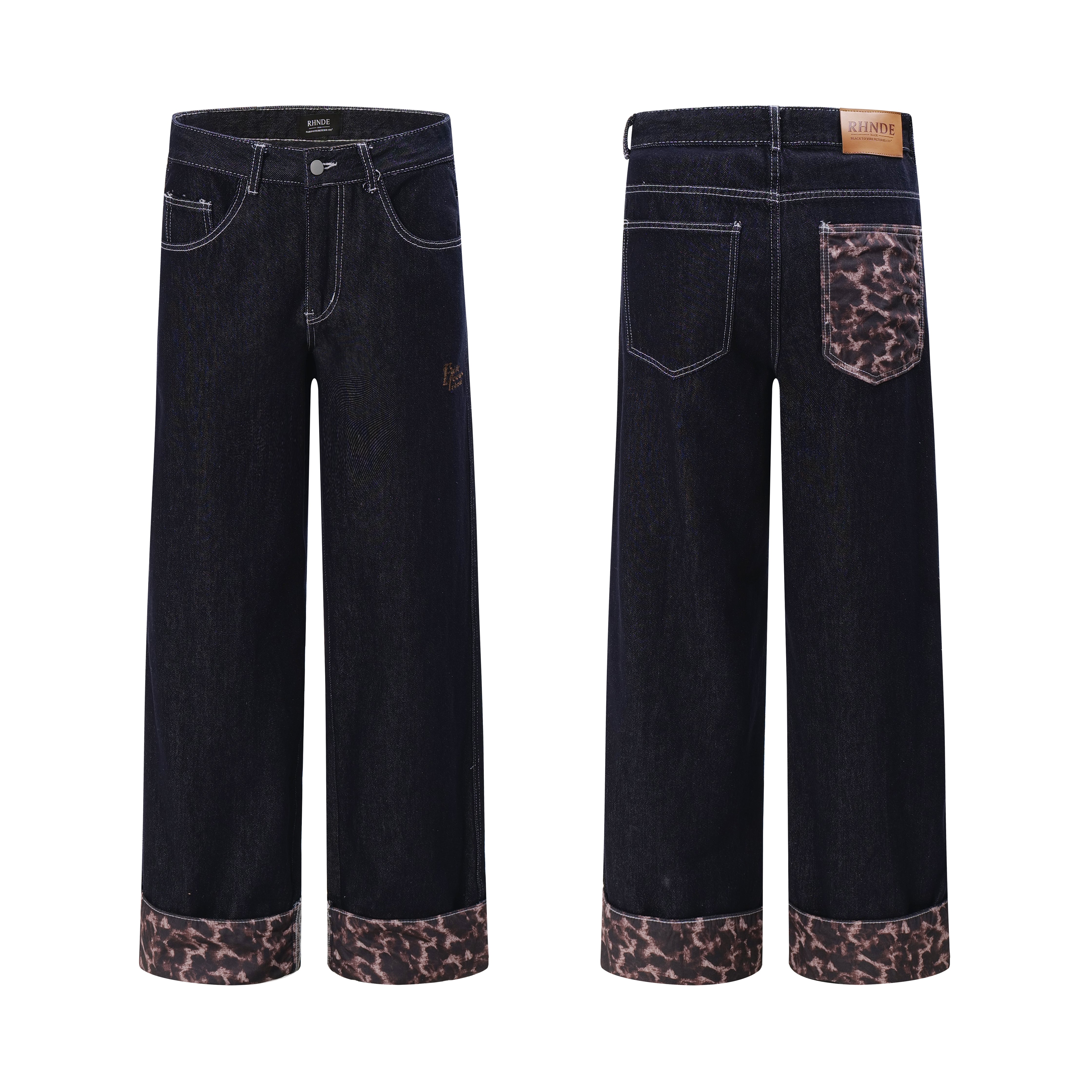 Leoparden-Akzent | Weit geschnittene Streetstyle-Jeans