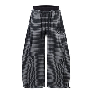 Strike Camo | Printed Star Cuffed Pants