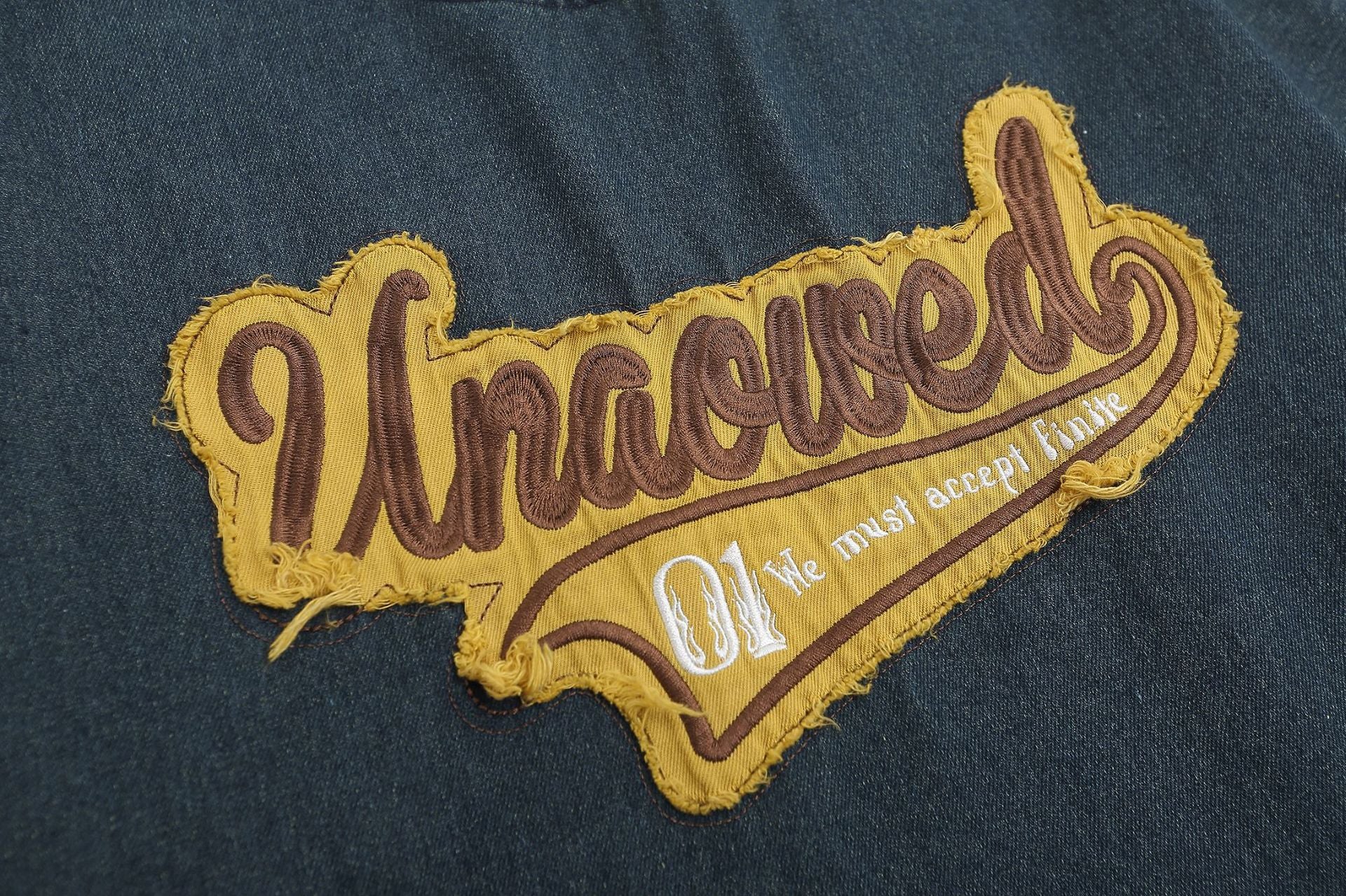 Vintage Denim | Retro Stickerei Logo T Shirt