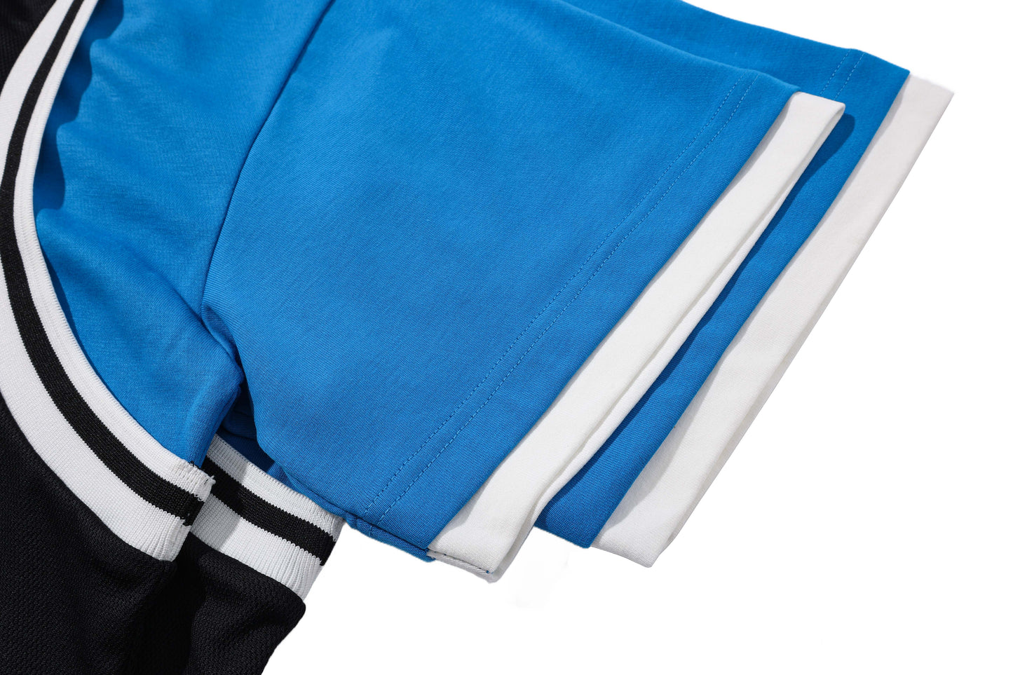 REMARKABLE 01 | Layered T-shirt - Santo 