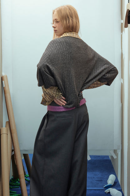 Vintage Plaid Teddy | V-Neck Sweatshirt - Santo 