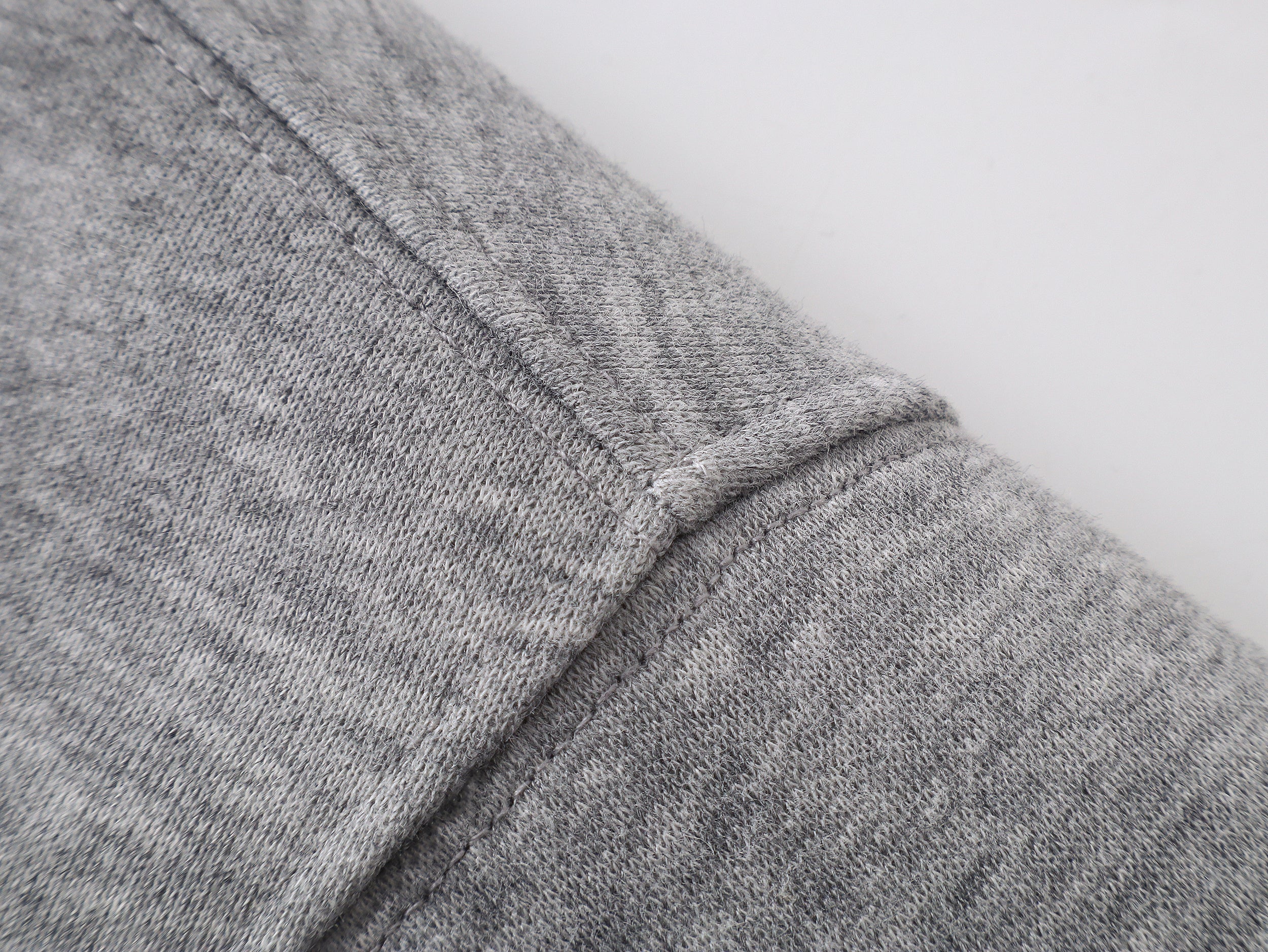 E.T. | Grafik-Kapuzenpullover in Übergröße