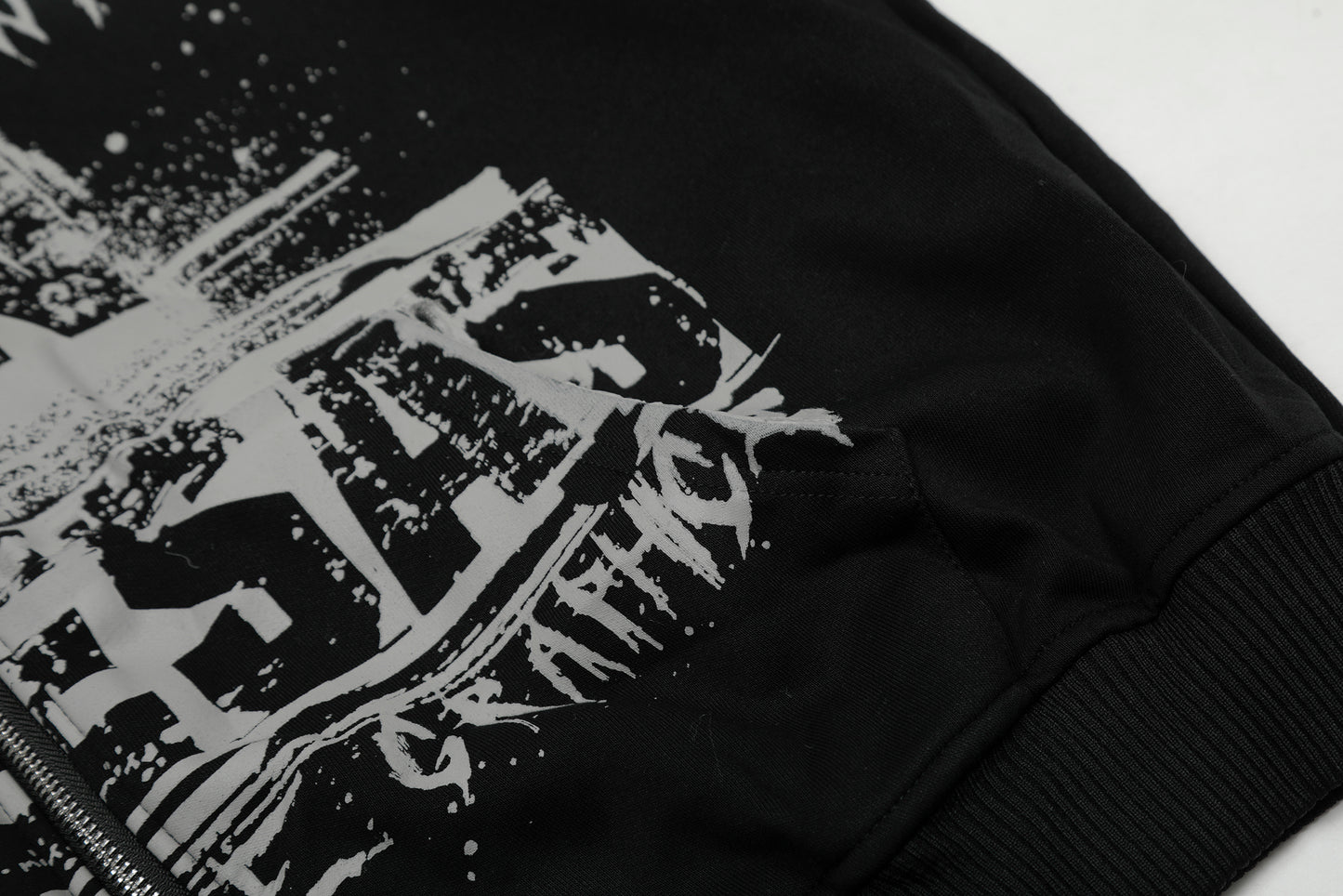 Graffiti Print | Oversized Zip Up Hoodie - Santo 