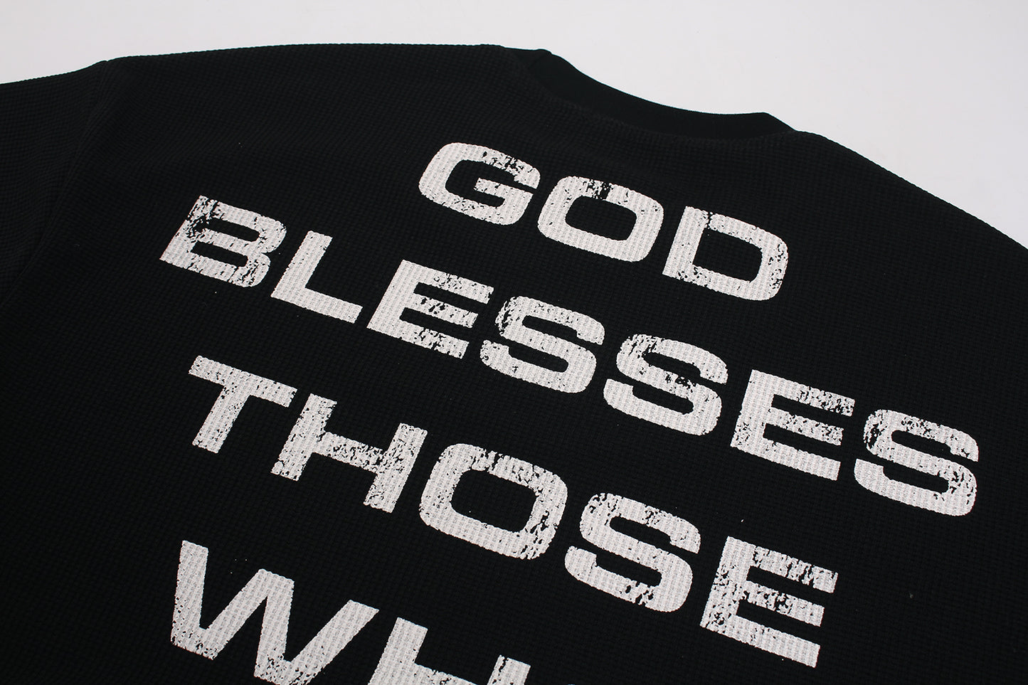 Distressed Cross Graphic | Punk Sweatshirt - Santo 