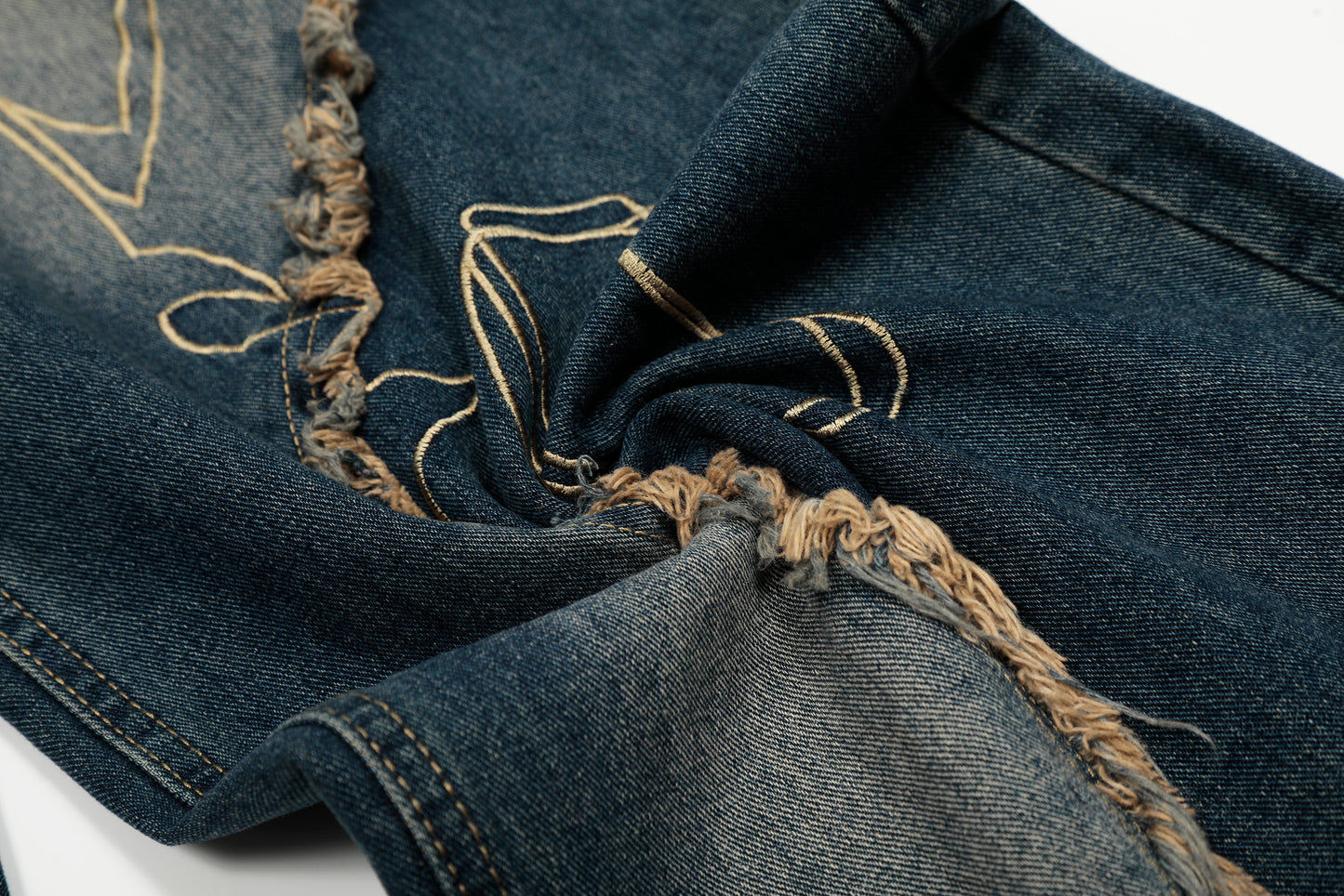 Vintage Embroidered Washed Raw-Edge Graffiti Scimitar Jeans