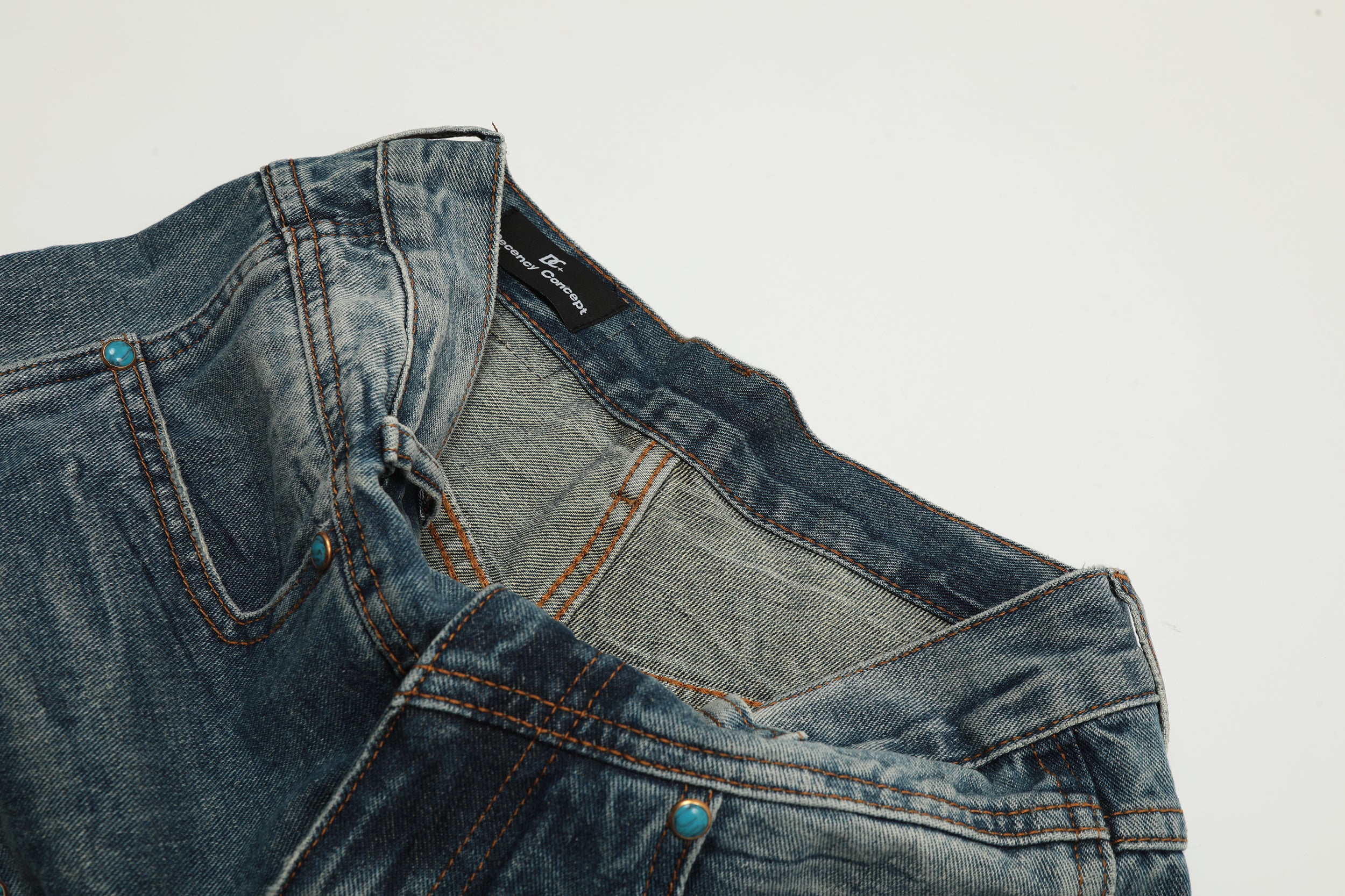 Men's Balloon-Leg Washed Denim Trousers