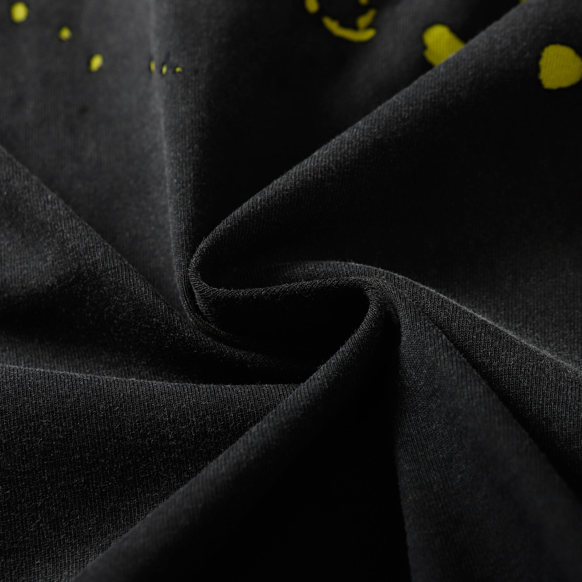 Splatter Graphic | Black T-Shirt - Santo 