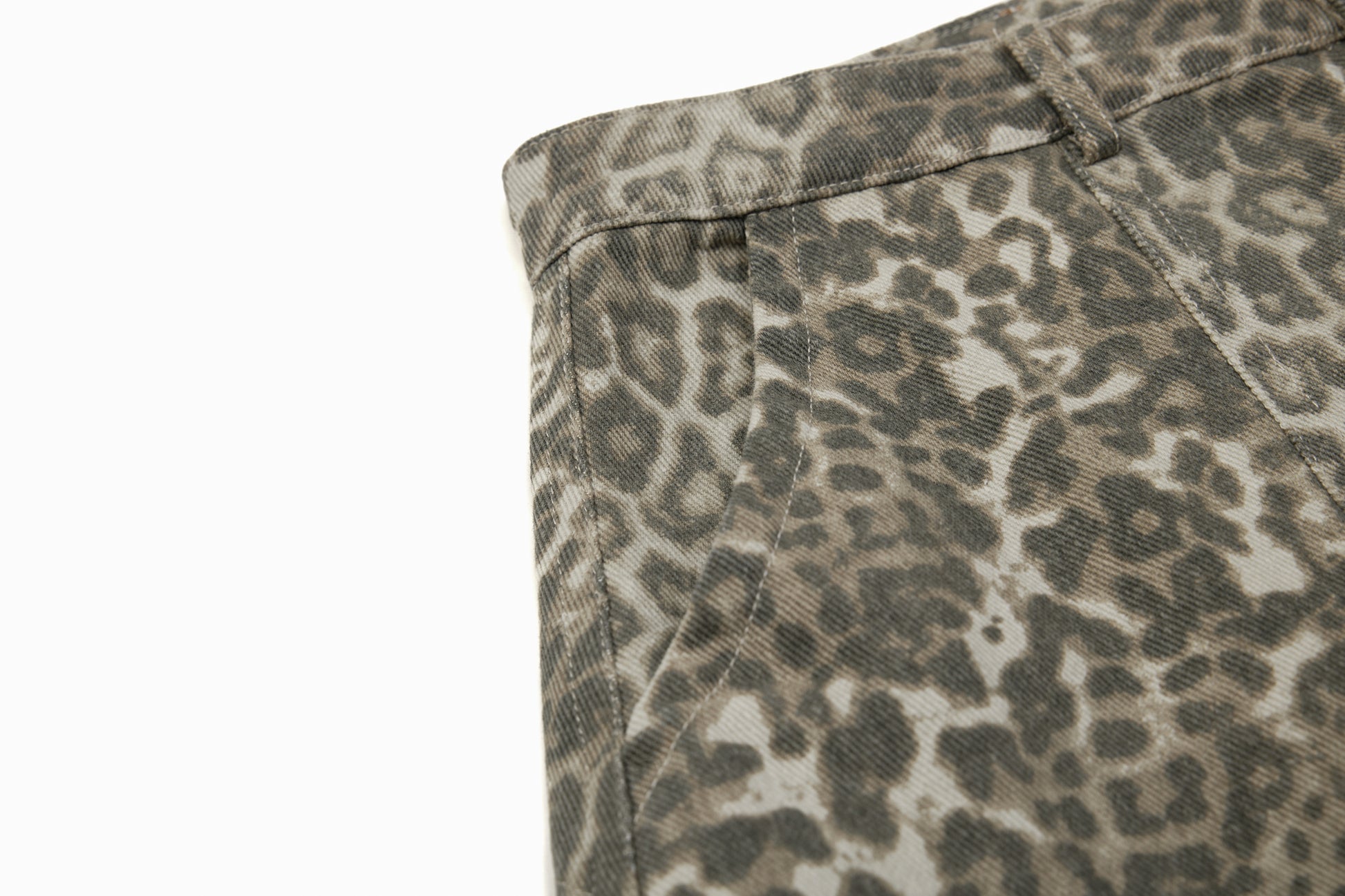 Leopard | Baggy Jeans - Santo 