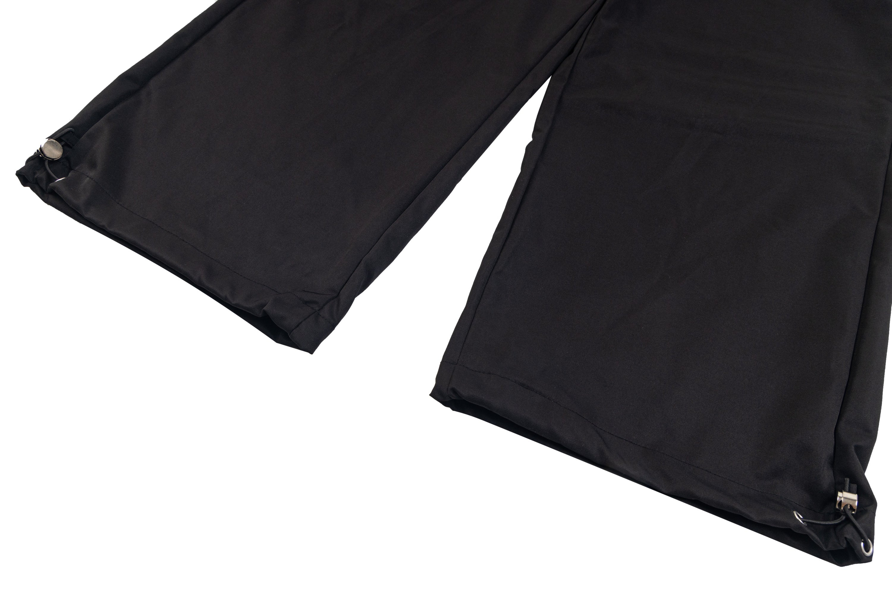 Pantaloni cargo con coulisse e sovrapposizione a quadri