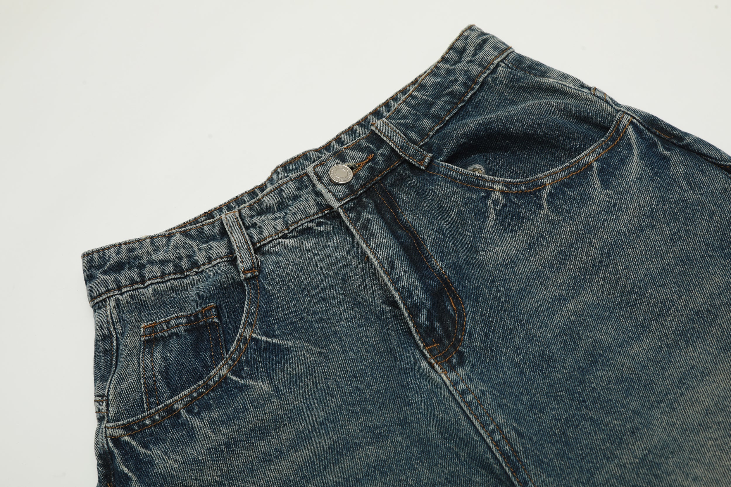 Men's Balloon-Leg Washed Denim Trousers