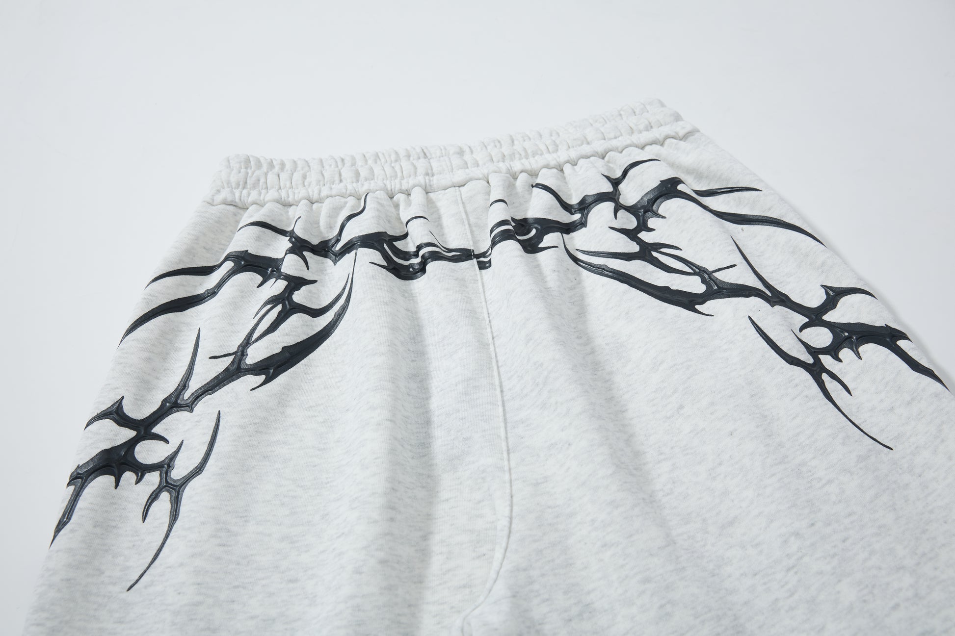 Barbed Flame Print | Graphic Sweatpants - Santo 