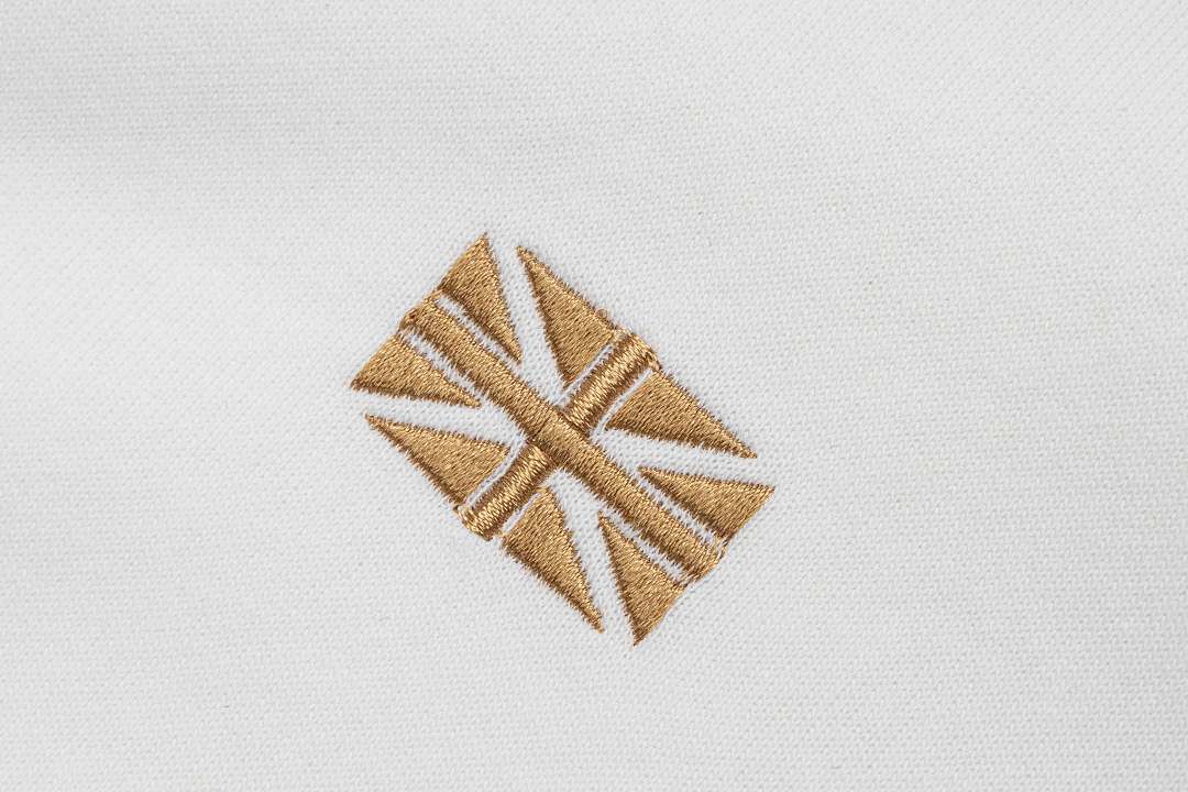 Ornamental Letter Embroidered Two Way Zip Hoodie detail image 7