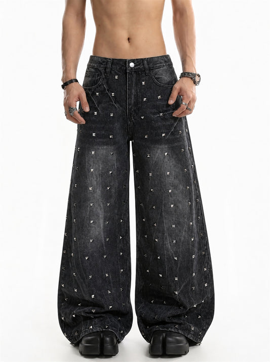 Studded Washed Jeans model image
