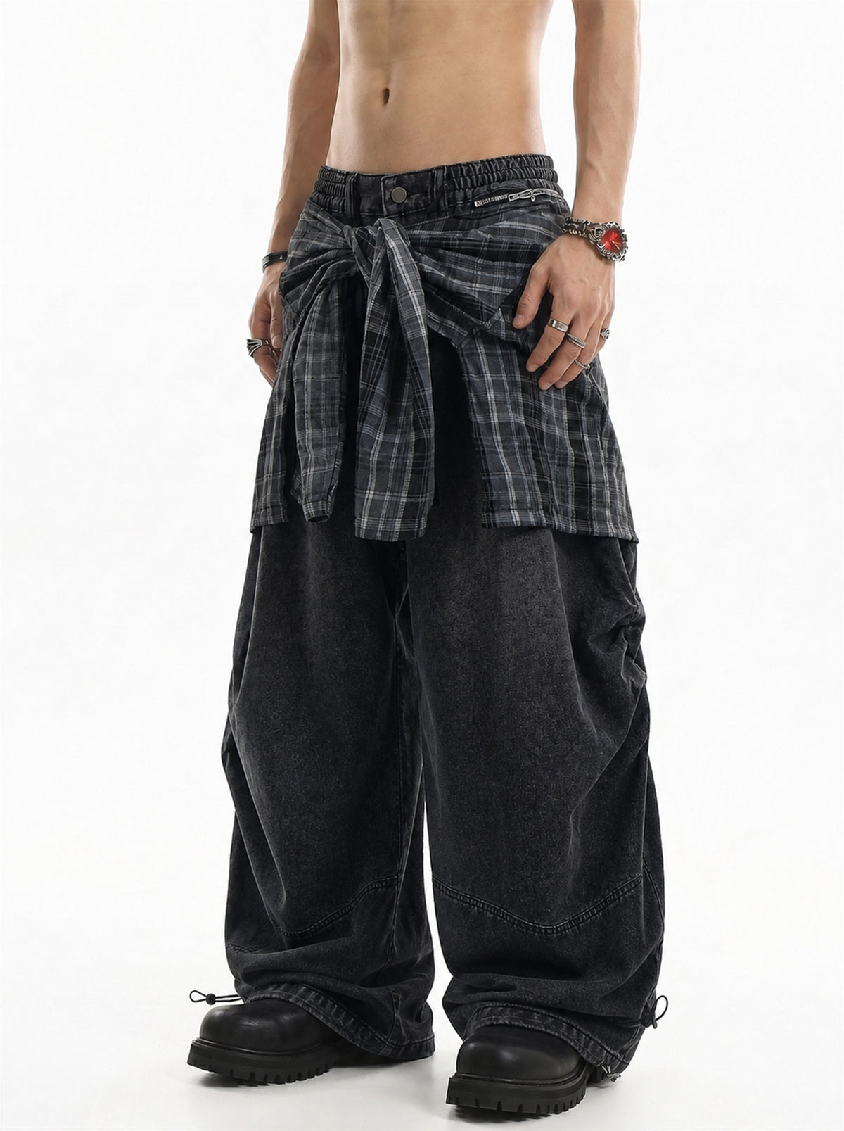 Detachable Plaid Layer Baggy Jeans model image