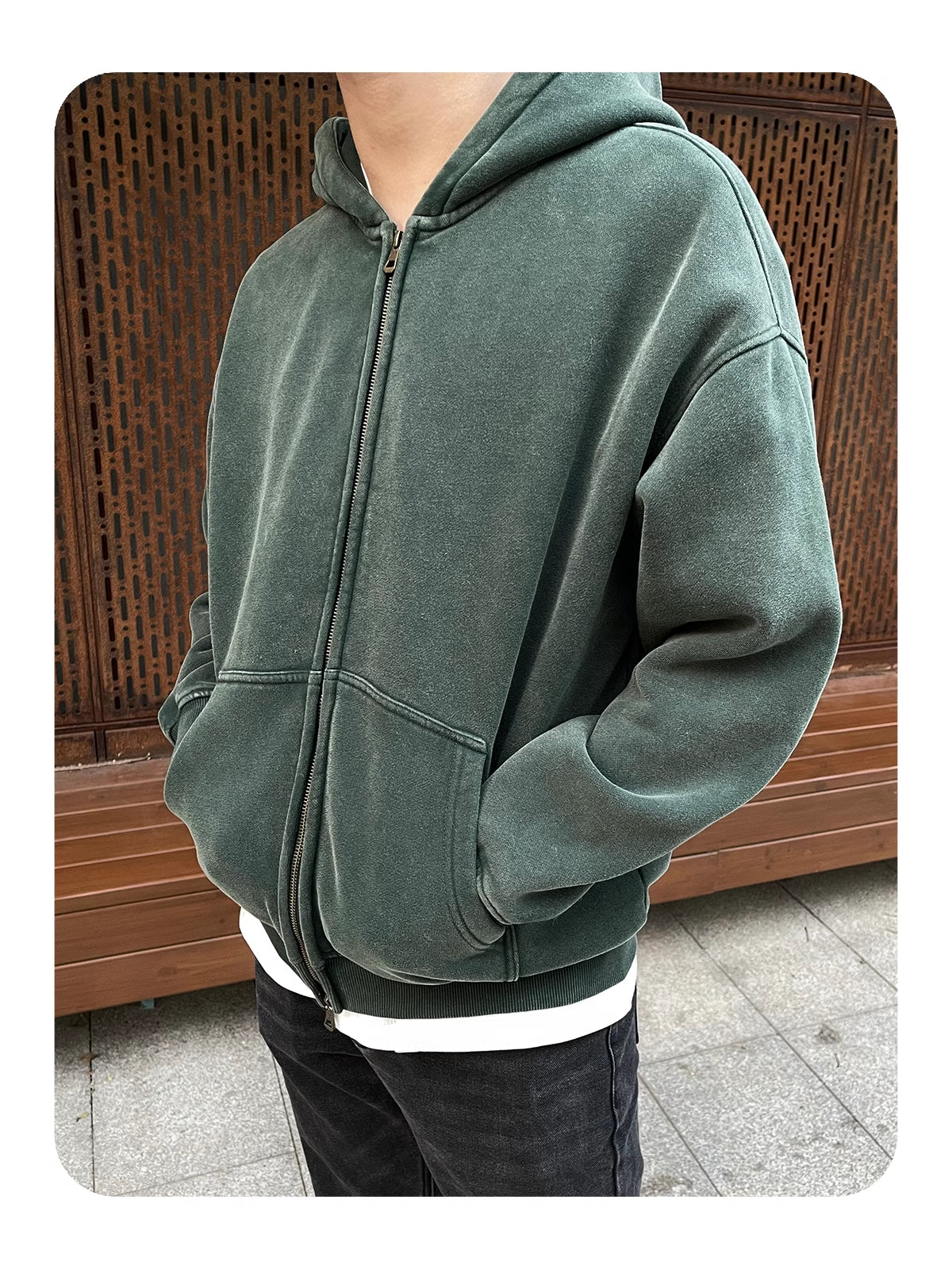 Retro Essence | Washed Oversized Zip-Up Hoodie