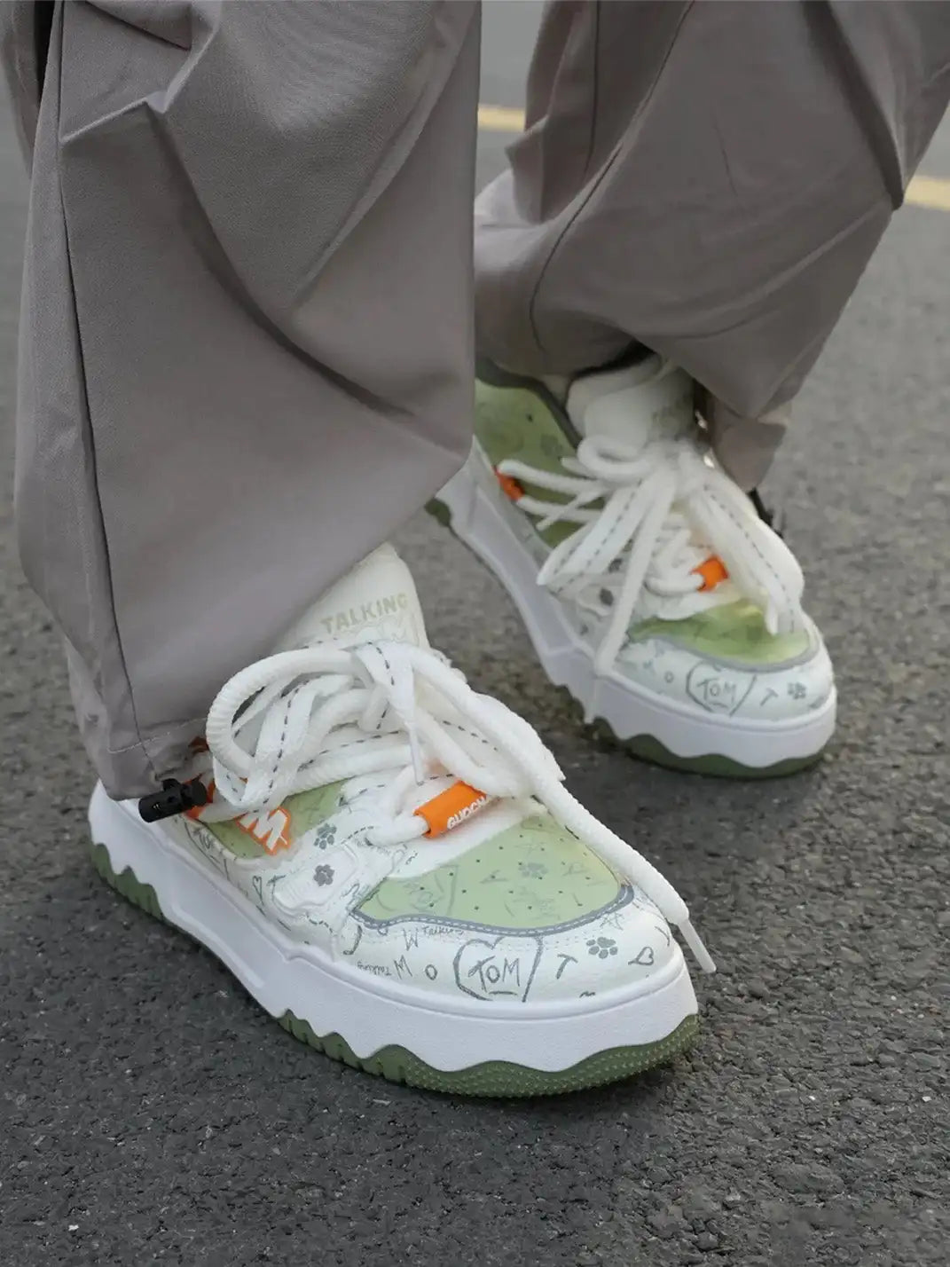 Bandana Graphic Chunky Casual Sneakers on foot styling image 9