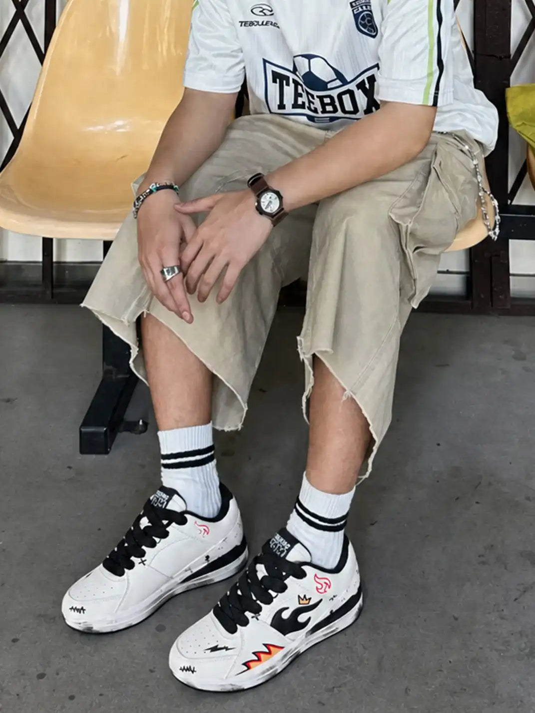 Flame Graphic Scuffed Low Top Sneakers on foot styling image 2