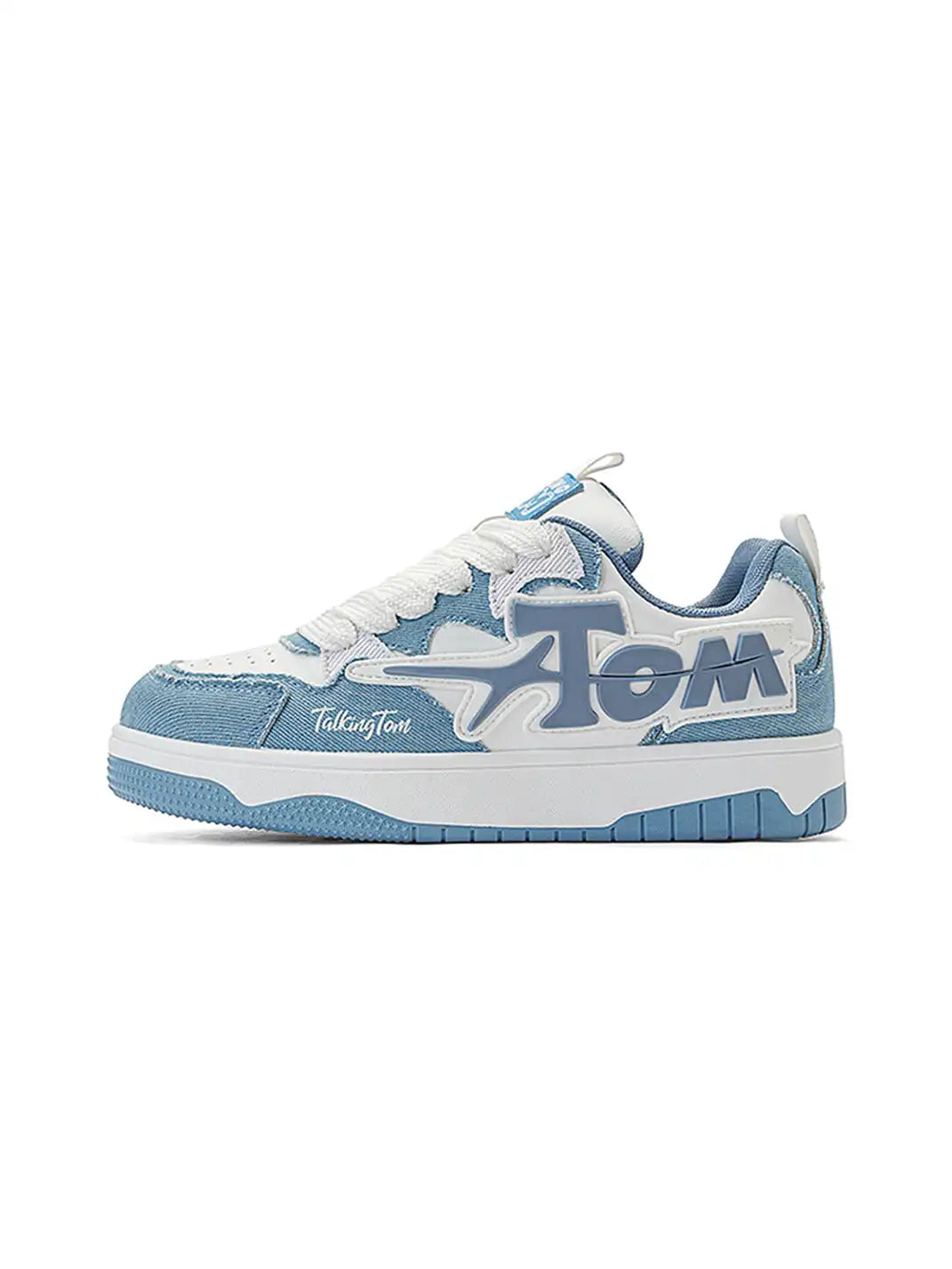 Oversized Letter Graphic Low Top Sneakers Blue product image