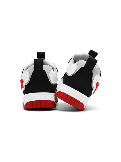Oversized Letter Graphic Low Top Sneakers detail image 3
