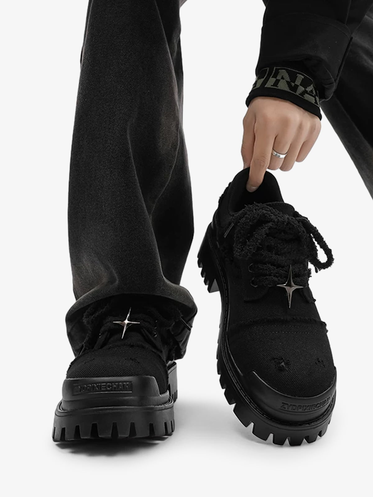 Four Point Star Denim Chunky Sneakers on foot styling image 1