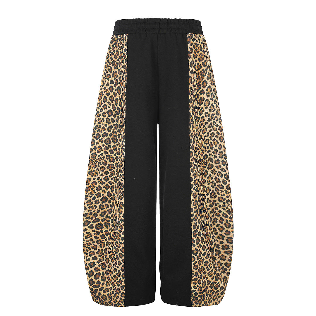 Leopard Panel Baggy Barrel Sweatpants detail image 4