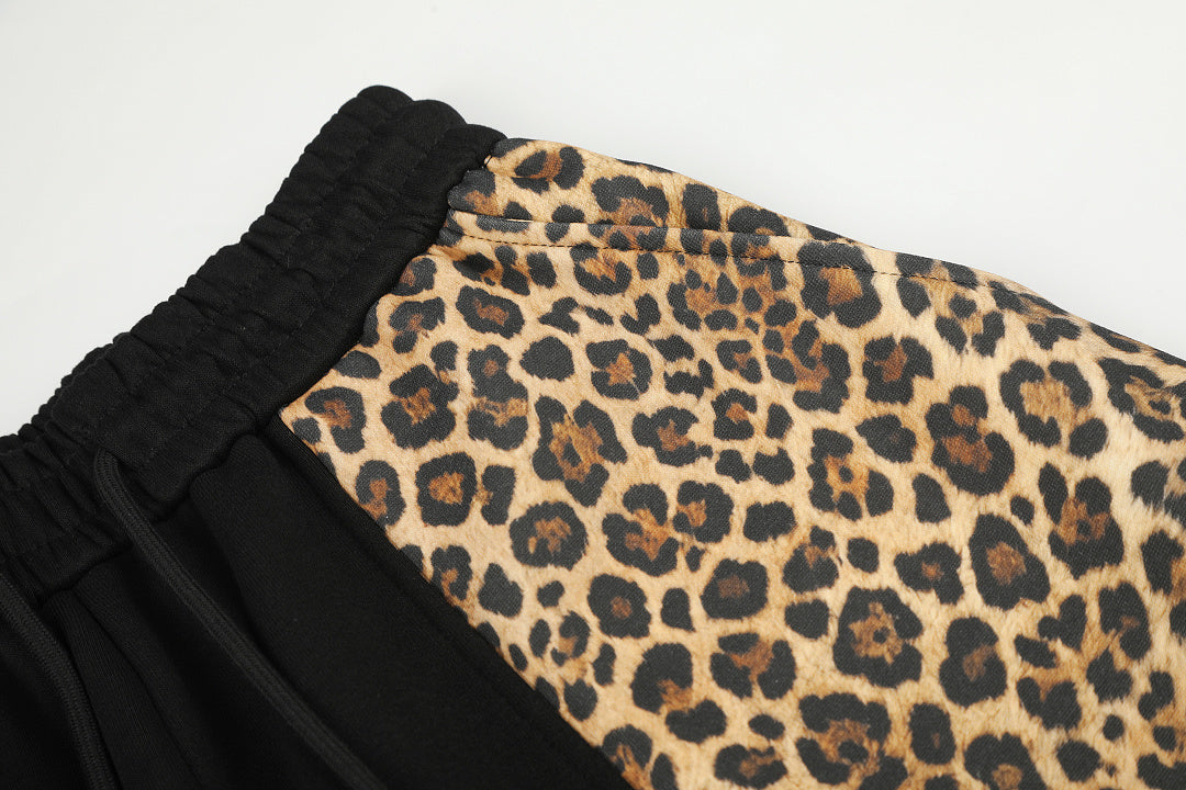 Leopard Panel Baggy Barrel Sweatpants detail image 5