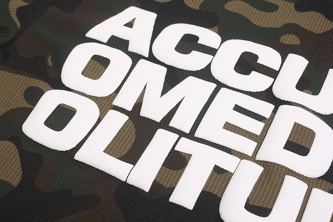 Camo Slogan Graphic Long Sleeve Sweatshirt detail image 5