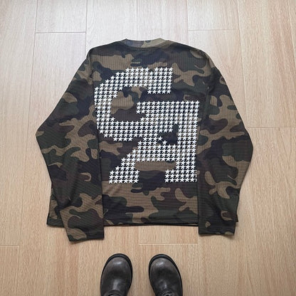 Camo Slogan Graphic Long Sleeve Sweatshirt detail image 8