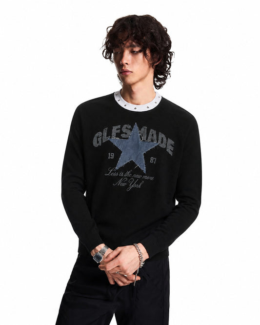 Star Letter Graphic Long Sleeve Sweatshirt model image
