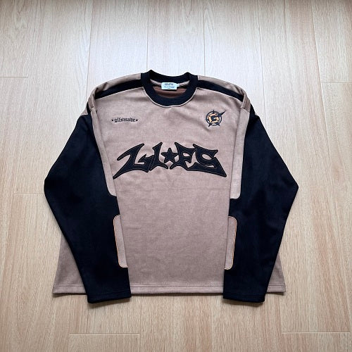 Contrast Panel Gothic Logo Long Sleeve Sweatshirt detail image 12
