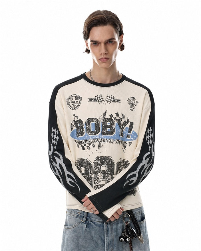 Rhinestone Graphic Contrast Sleeve Long Sleeve Sweatshirt model image