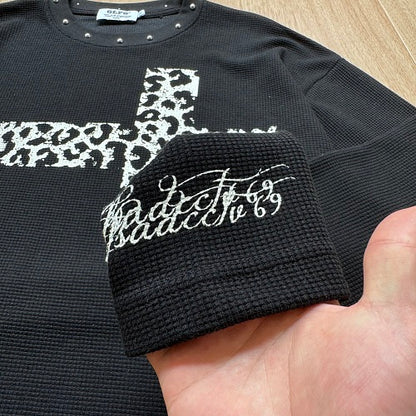 Leopard Cross Graphic Long Sleeve Sweatshirt detail image 7