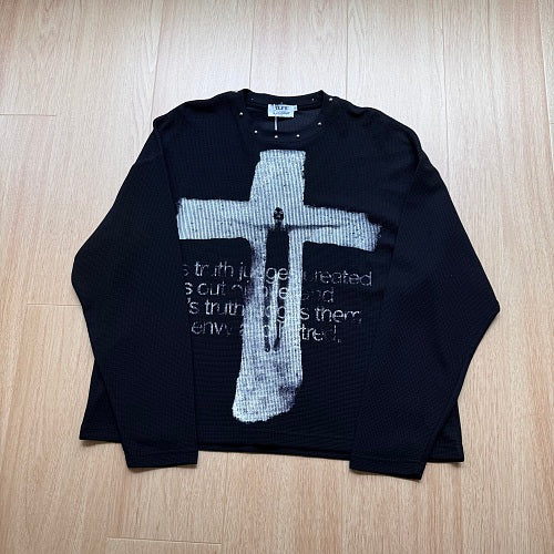 Brush Cross Graphic Long Sleeve Sweatshirt detail image 11