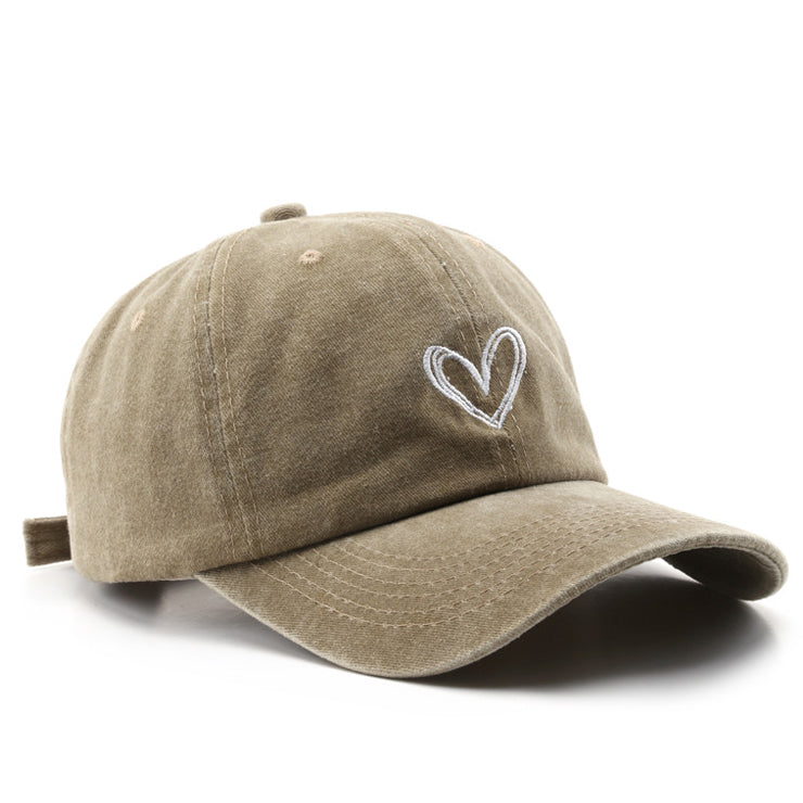 "Heart Embroidered" Baseball Cap - Santo 