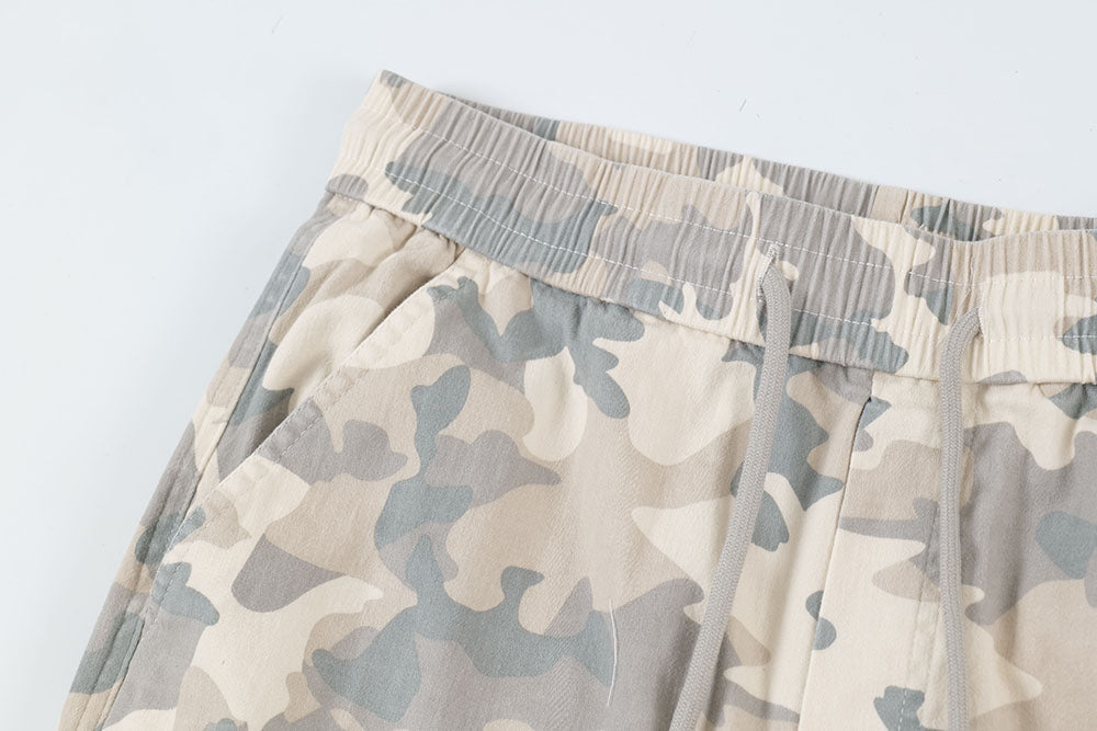 Pantalon cargo plissé à cordon de serrage camouflage