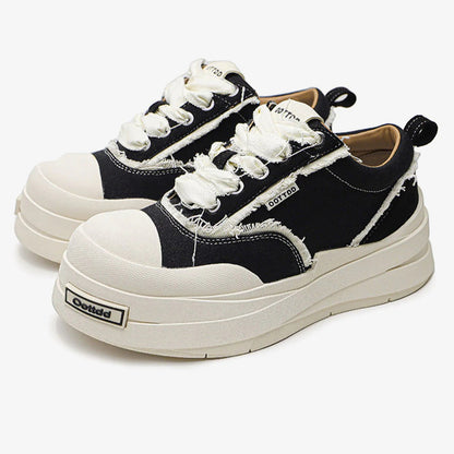 Raggedy | Distressed Canvas Sneakers - Santo 