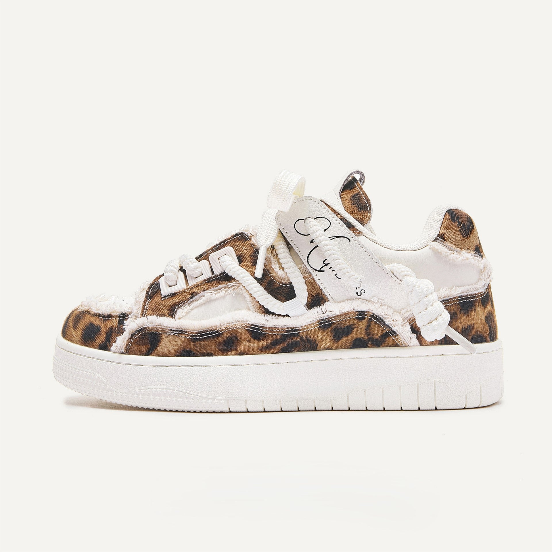 Elevate | Thick Sole Sneakers - Santo 