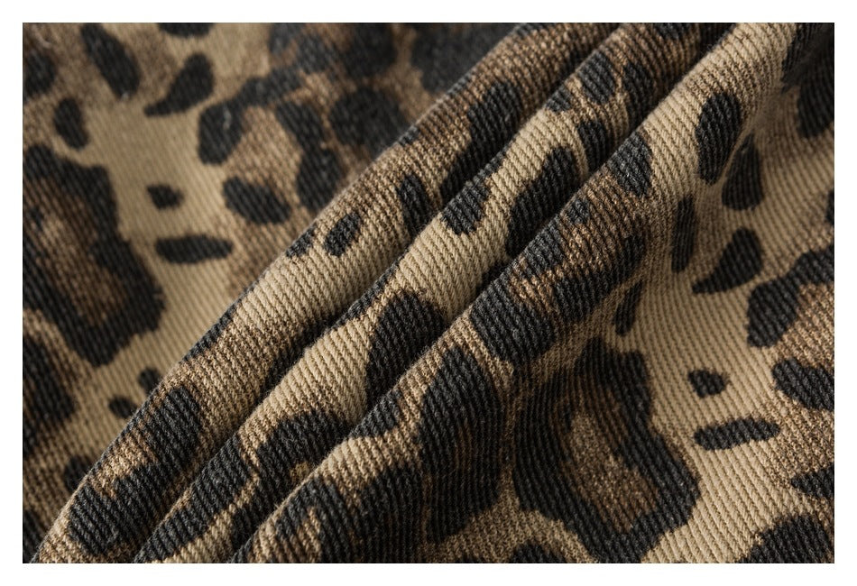 Rogue Leopard | Übergroße Denim-Jacke mit Leopardenmuster