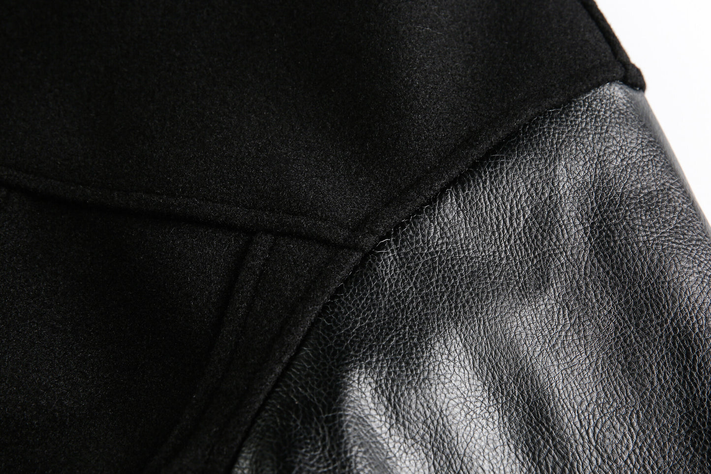 Retro Streetwear Outerwear | Vintage Leather Bomber Jacket - Santo 