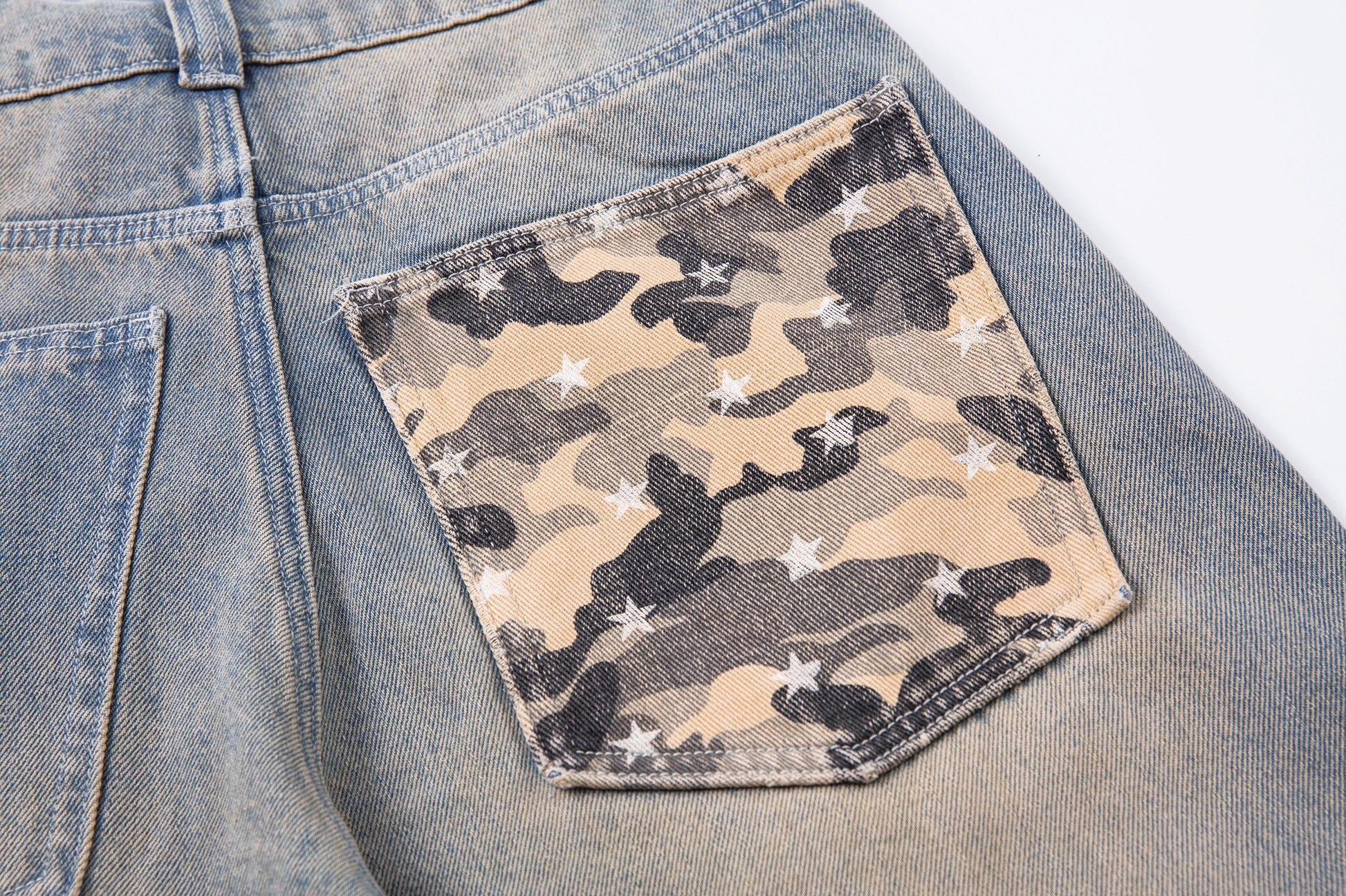 Camo Star Cuffed Denim | Baggy Streetwear Jeans - Santo 