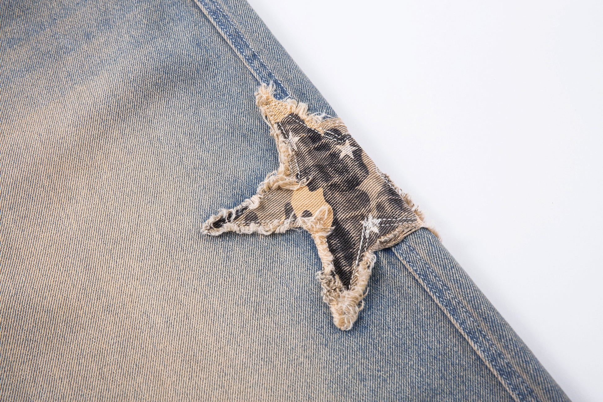 Camo Star Cuffed Denim | Baggy Streetwear Jeans - Santo 