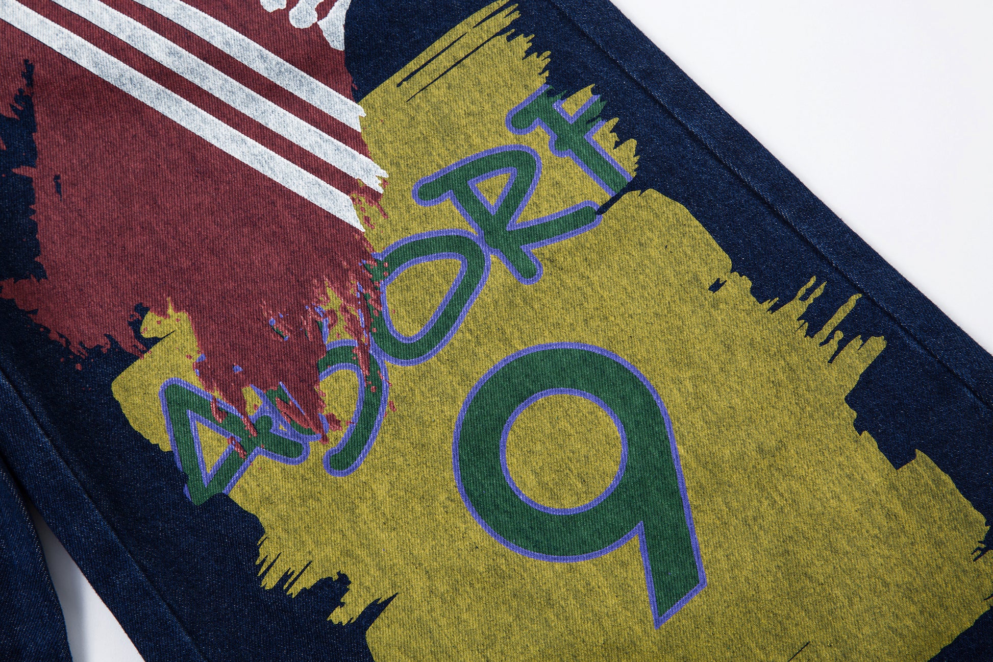 Retro High Street Style Trousers | Wide Leg Baggy Print Jeans - Santo 