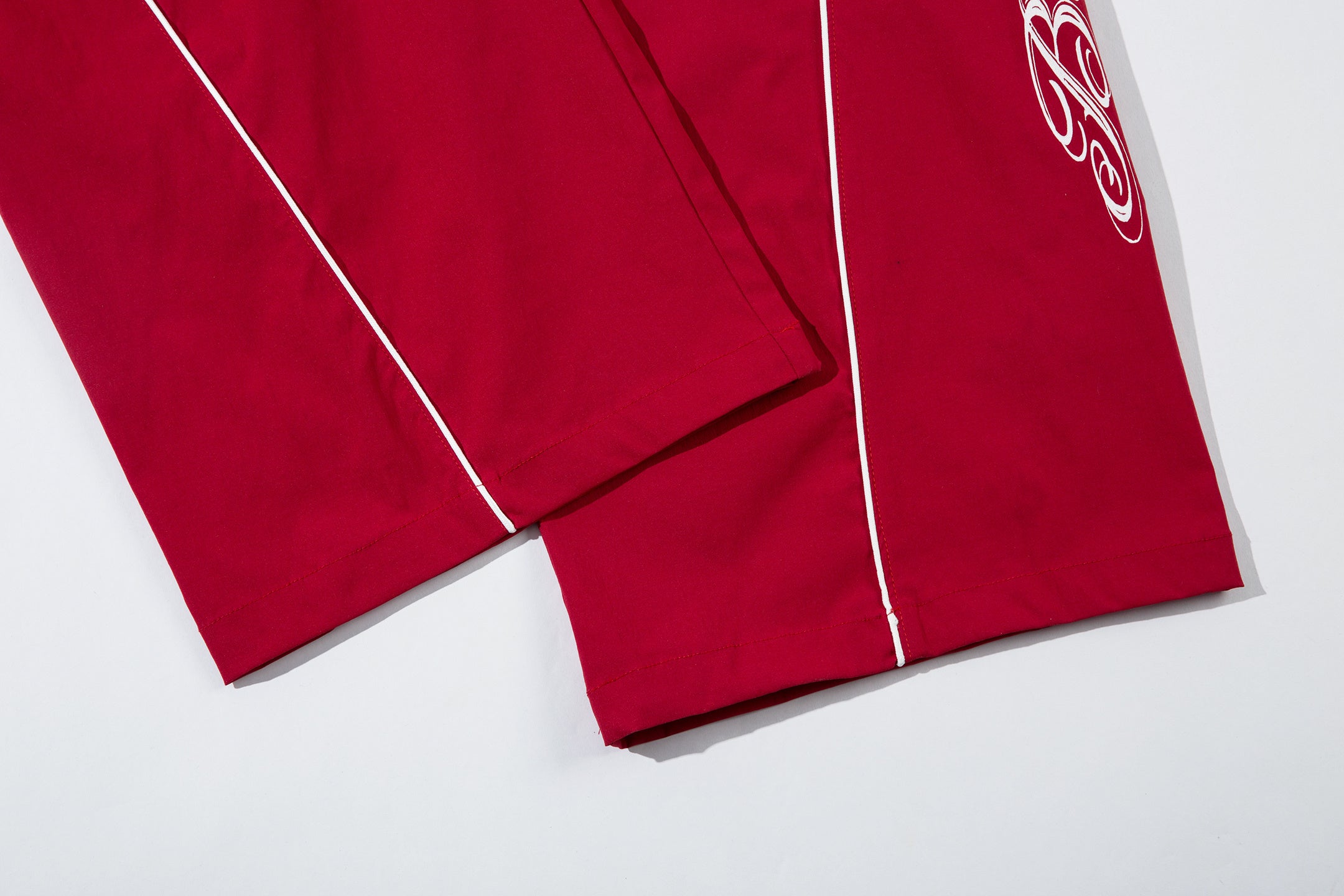 Football Crest Sweatpants | Baggy Cotton Fleece Trousers - Santo 