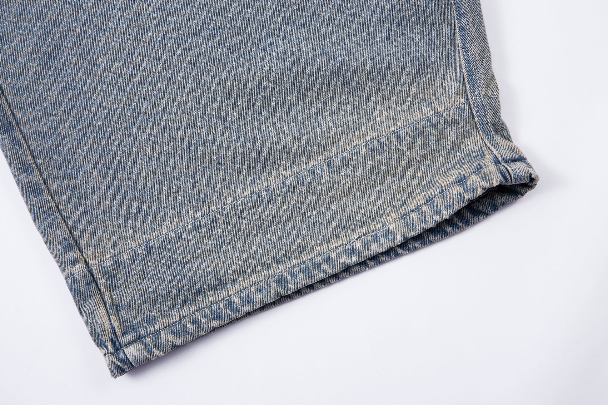 Camo Star Cuffed Denim | Baggy Streetwear Jeans - Santo 