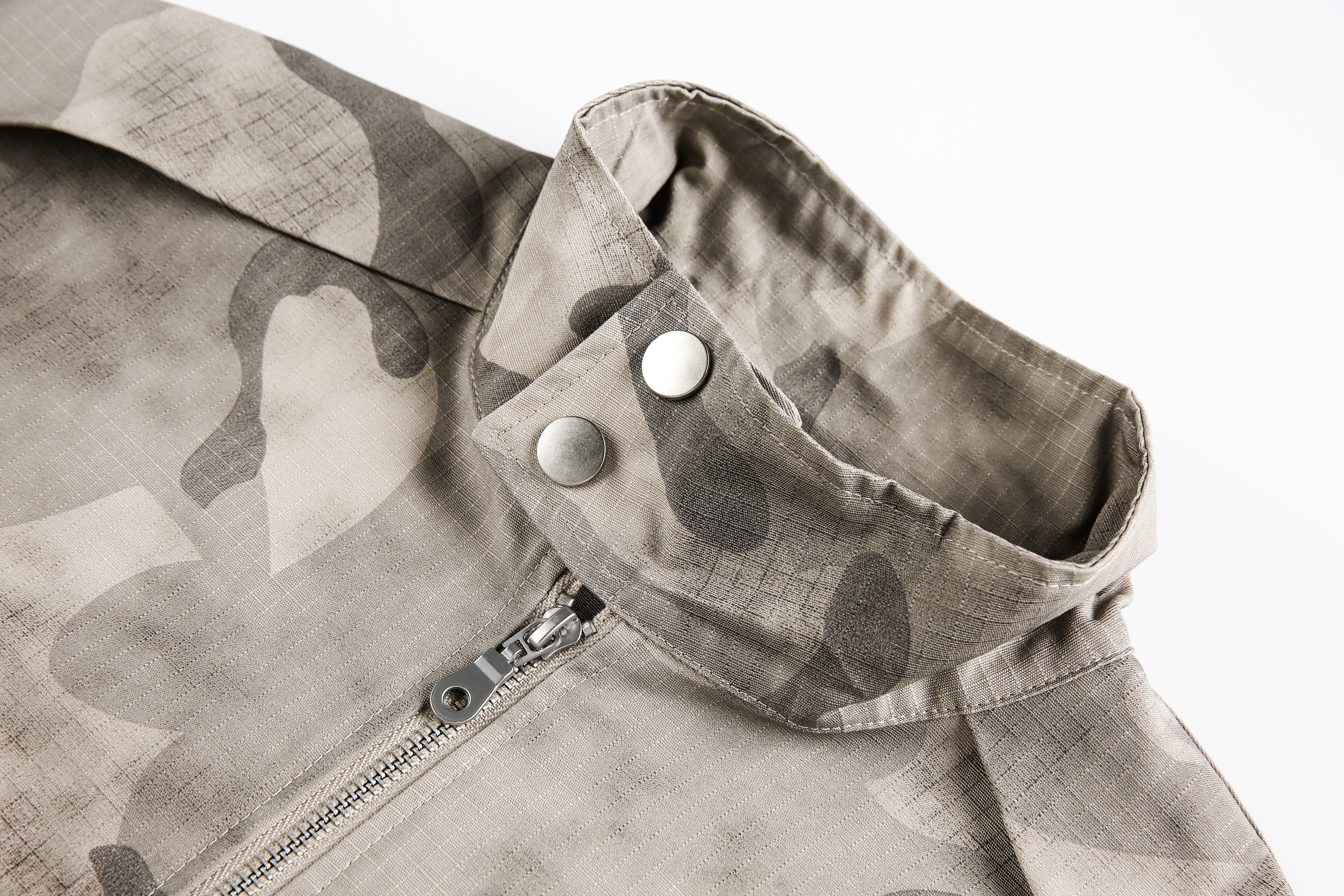 Retro Spliced Streetwear Outerwear | Camouflage Cargo Jacket - Santo 