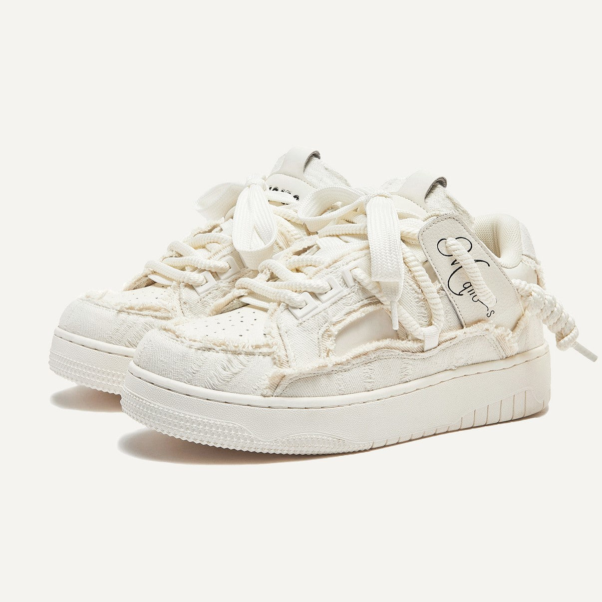 Elevate | Thick Sole Sneakers - Santo 