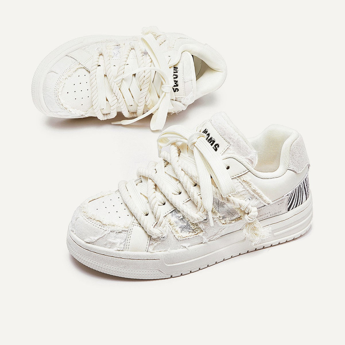 Cloud | White Streetwear Sneakers - Santo 