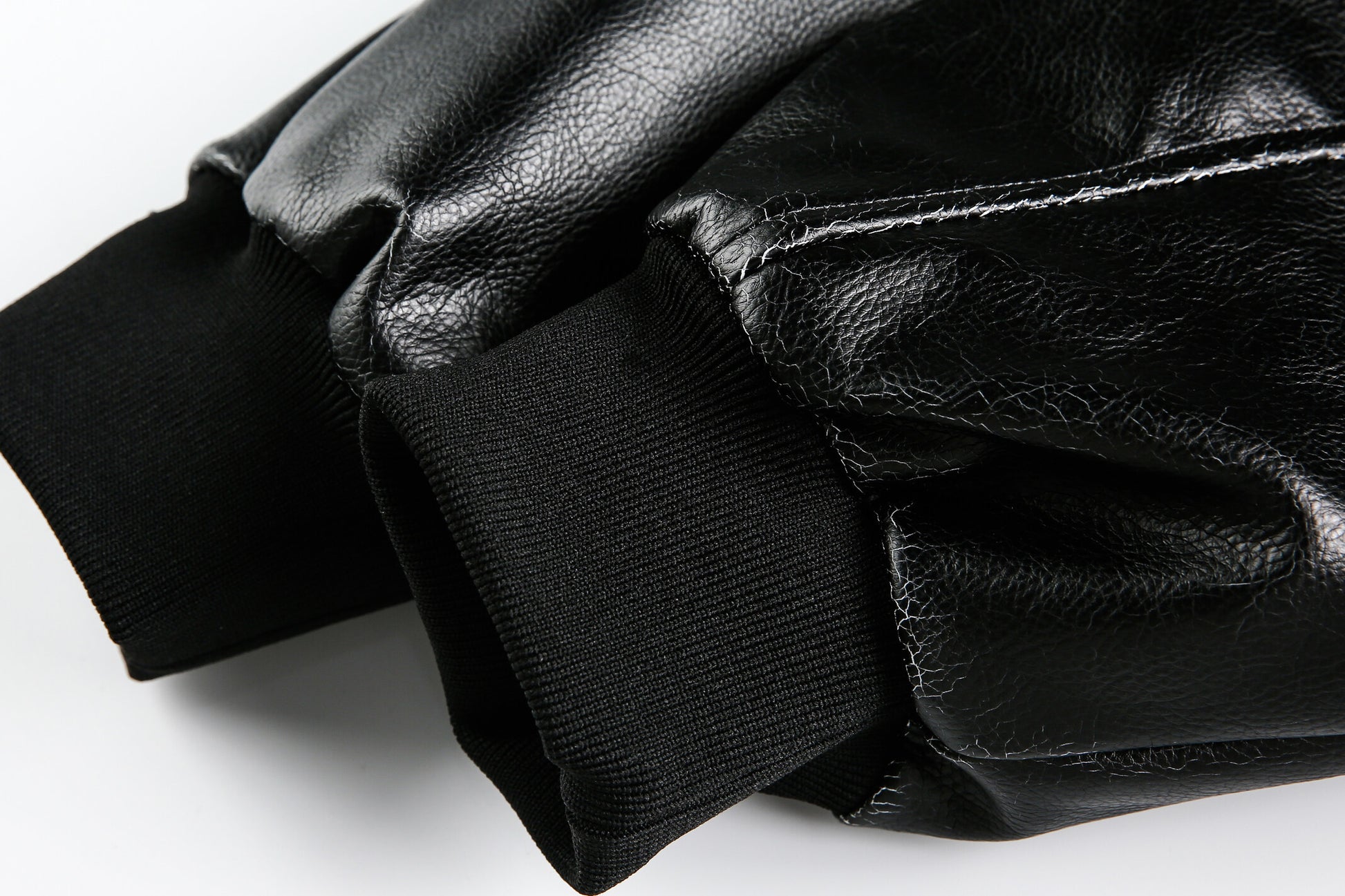 Retro Streetwear Outerwear | Vintage Leather Bomber Jacket - Santo 