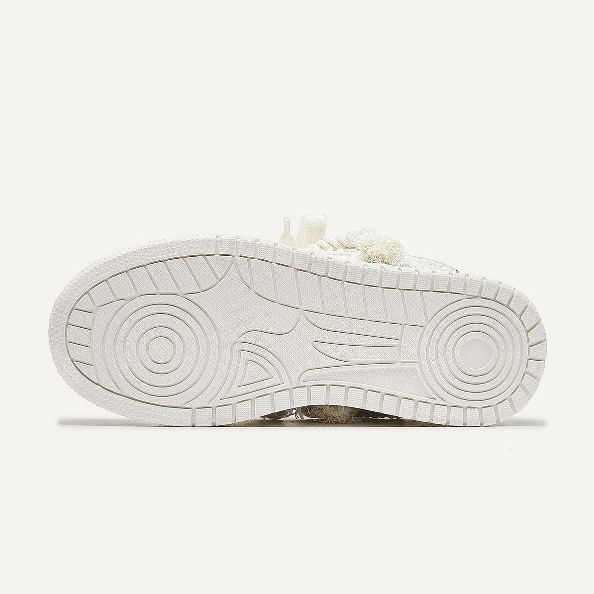 Cloud | White Streetwear Sneakers - Santo 