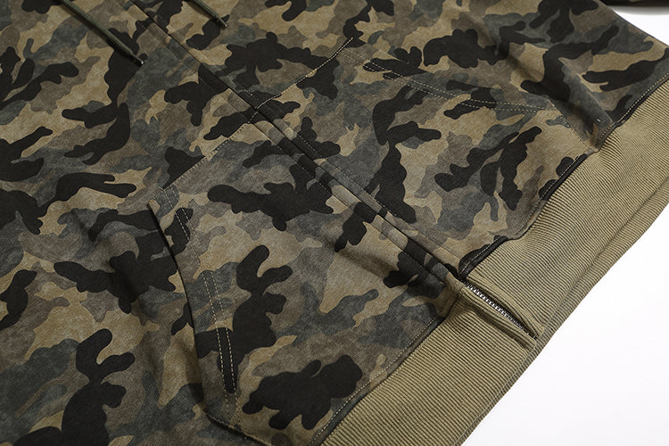 Camo Chic | Grafik Zipper Hoodie